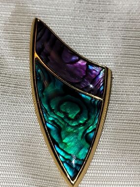 Vtg Butler Purple and Green Abalone Shell Gold Tone Shield Pin-Brooch